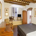 The Balcony - Piazza Del Campo Apartment *