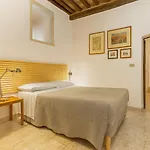 The Balcony - Piazza Del Campo Apartment *