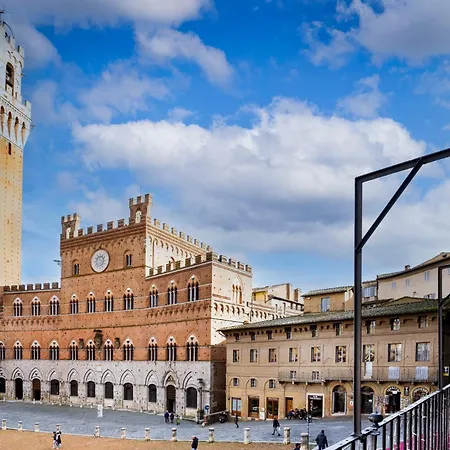 Apartment The Balcony - Affaccio Su Piazza Del Campo