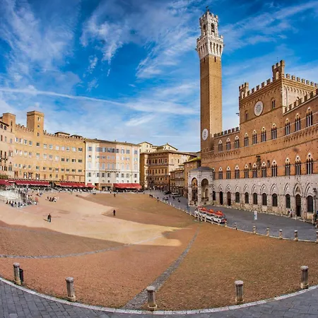 The Balcony - Affaccio Su Piazza Del Campo Apartment